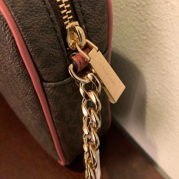 Michael Kors Jet Set Travel Logo Crossbody Bag - Picture 6 of 13